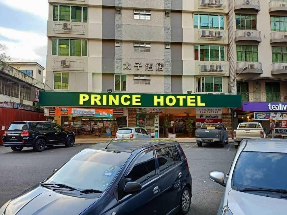 Prince Hotel Tawau Kültér fotó